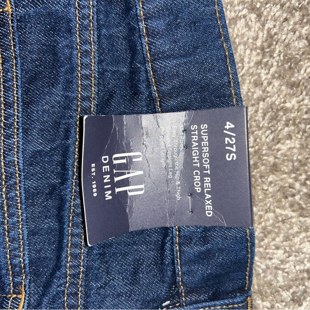 GAP Women's Blue Supersoft Relaxed Straight Cropped Jeans